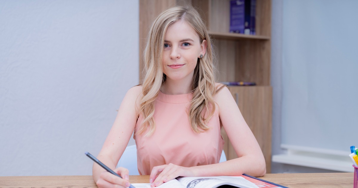 IELTS WRITING - ADVANTAGE - DISADVANTAGE – Bí Kíp Viết Bài Xuất Sắc